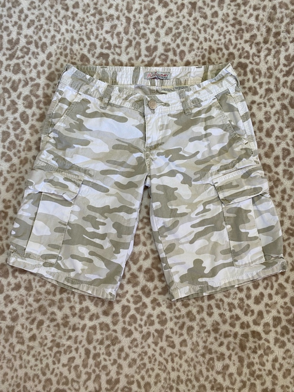 Unionbay Tan Camo Cargo Shorts Utility Streetwear Gorpcore Size 1